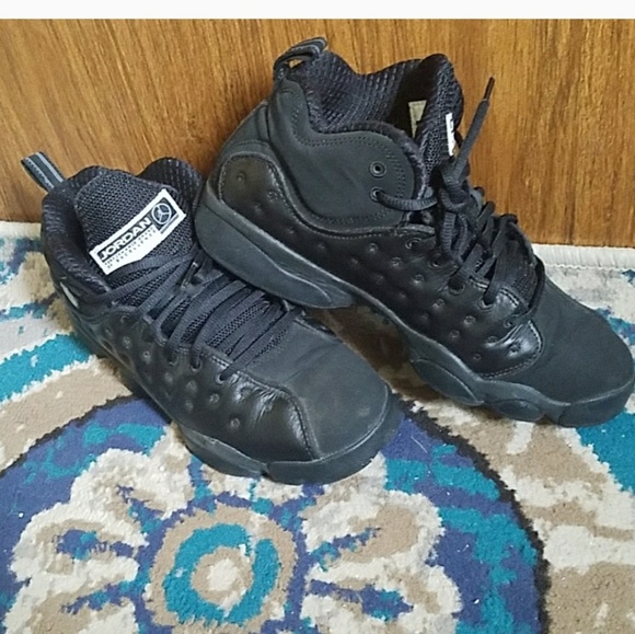 used jordan sneakers